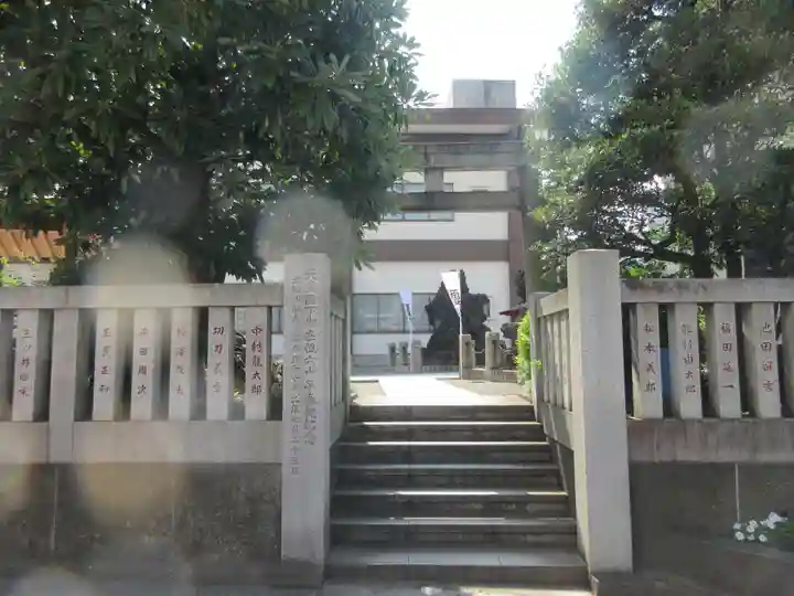 鶴見神社(神奈川県)