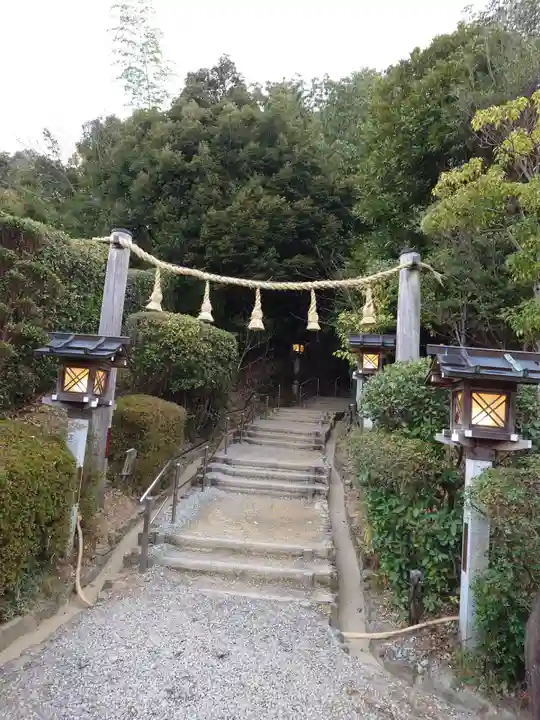 狭井坐大神荒魂神社(狭井神社)(奈良県)