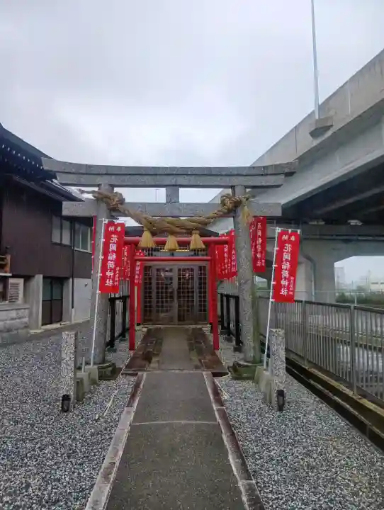 眞中神社の{uncategorized: "未分類", other: "その他", undefined: "問題あり", building: "その他建物", grave: "お墓", sacred_gate: "鳥居", guardian: "狛犬", statue: "像", buddha: "仏像", history: "歴史", nature: "自然", garden: "庭園", animal: "動物", pagoda: "塔", temizu: "手水舎", mountain_gate: "山門・神門", sanctuary: "本殿・本堂", subordinate: "末社・摂社", art: "芸術", scenery: "景色", jizo: "地蔵", ema: "絵馬", goshuin: "御朱印", omikuji: "おみくじ", items: "授与品その他", amulet: "お守り", goshuincho: "御朱印帳", eats: "食事", festival: "お祭り", votive_dance: "神楽", shichigosan: "七五三参", wedding: "結婚式", experience: "体験その他", initially: "初詣", around: "周辺", anti_infection: "感染症対策"}