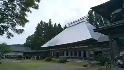龍谷寺の本殿・本堂