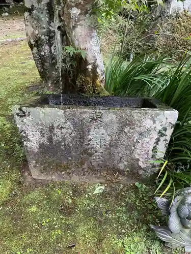 平勝寺の手水舎