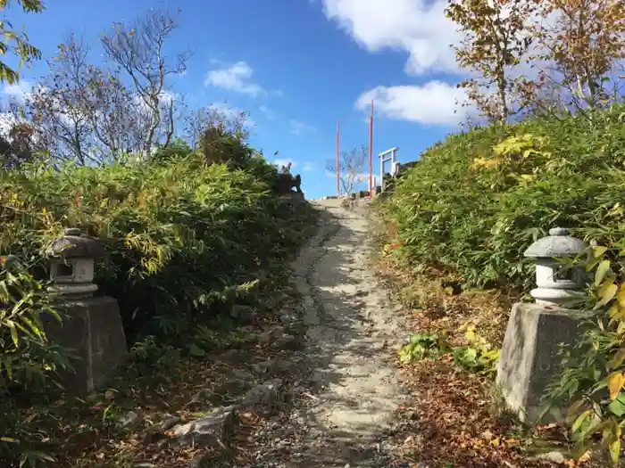 手稲神社（奥宮）の建物その他