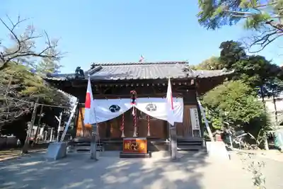 舎人氷川神社の本殿・本堂
