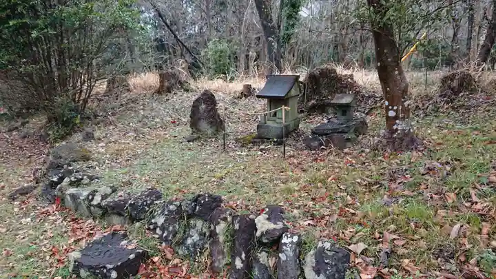 乳母神社の末社・摂社
