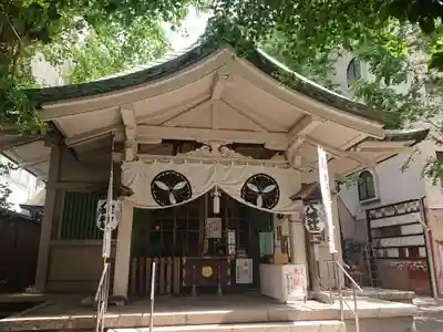 銀杏岡八幡神社の本殿・本堂