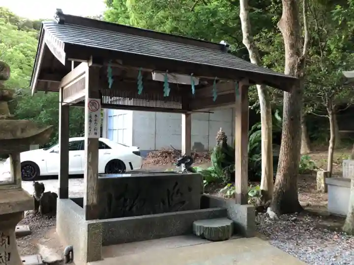 宇佐八幡神社の手水舎