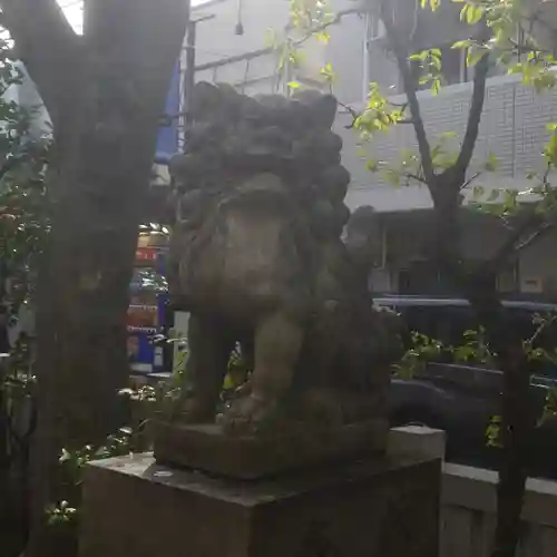 皆中稲荷神社の狛犬