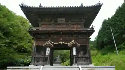 普門院の山門・神門