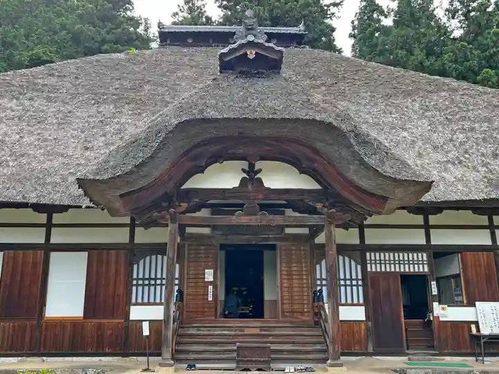 常楽寺の本殿・本堂