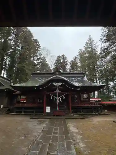 都々古別神社(八槻)の{uncategorized: "未分類", other: "その他", undefined: "問題あり", building: "その他建物", grave: "お墓", sacred_gate: "鳥居", guardian: "狛犬", statue: "像", buddha: "仏像", history: "歴史", nature: "自然", garden: "庭園", animal: "動物", pagoda: "塔", temizu: "手水舎", mountain_gate: "山門・神門", sanctuary: "本殿・本堂", subordinate: "末社・摂社", art: "芸術", scenery: "景色", jizo: "地蔵", ema: "絵馬", goshuin: "御朱印", omikuji: "おみくじ", items: "授与品その他", amulet: "お守り", goshuincho: "御朱印帳", eats: "食事", festival: "お祭り", votive_dance: "神楽", shichigosan: "七五三参", wedding: "結婚式", experience: "体験その他", initially: "初詣", around: "周辺", anti_infection: "感染症対策"}