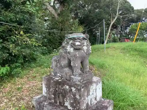 山田神社の狛犬