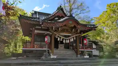 山中諏訪神社の{uncategorized: "未分類", other: "その他", undefined: "問題あり", building: "その他建物", grave: "お墓", sacred_gate: "鳥居", guardian: "狛犬", statue: "像", buddha: "仏像", history: "歴史", nature: "自然", garden: "庭園", animal: "動物", pagoda: "塔", temizu: "手水舎", mountain_gate: "山門・神門", sanctuary: "本殿・本堂", subordinate: "末社・摂社", art: "芸術", scenery: "景色", jizo: "地蔵", ema: "絵馬", goshuin: "御朱印", omikuji: "おみくじ", items: "授与品その他", amulet: "お守り", goshuincho: "御朱印帳", eats: "食事", festival: "お祭り", votive_dance: "神楽", shichigosan: "七五三参", wedding: "結婚式", experience: "体験その他", initially: "初詣", around: "周辺", anti_infection: "感染症対策"}