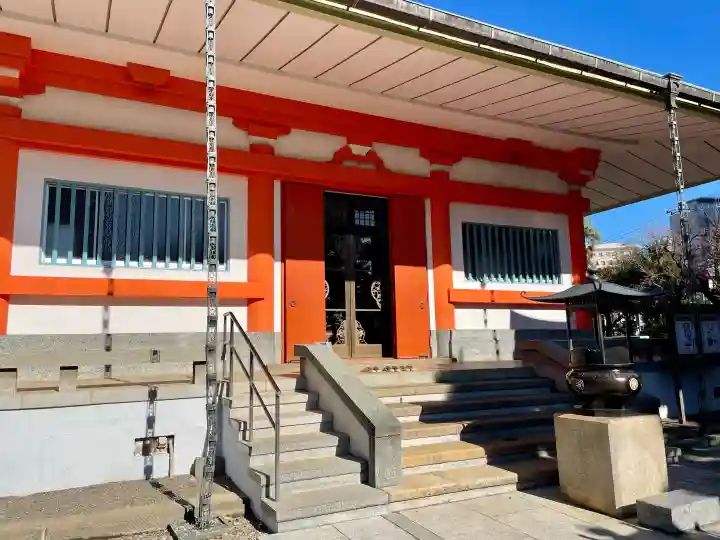室泉寺の{uncategorized: "未分類", other: "その他", undefined: "問題あり", building: "その他建物", grave: "お墓", sacred_gate: "鳥居", guardian: "狛犬", statue: "像", buddha: "仏像", history: "歴史", nature: "自然", garden: "庭園", animal: "動物", pagoda: "塔", temizu: "手水舎", mountain_gate: "山門・神門", sanctuary: "本殿・本堂", subordinate: "末社・摂社", art: "芸術", scenery: "景色", jizo: "地蔵", ema: "絵馬", goshuin: "御朱印", omikuji: "おみくじ", items: "授与品その他", amulet: "お守り", goshuincho: "御朱印帳", eats: "食事", festival: "お祭り", votive_dance: "神楽", shichigosan: "七五三参", wedding: "結婚式", experience: "体験その他", initially: "初詣", around: "周辺", anti_infection: "感染症対策"}