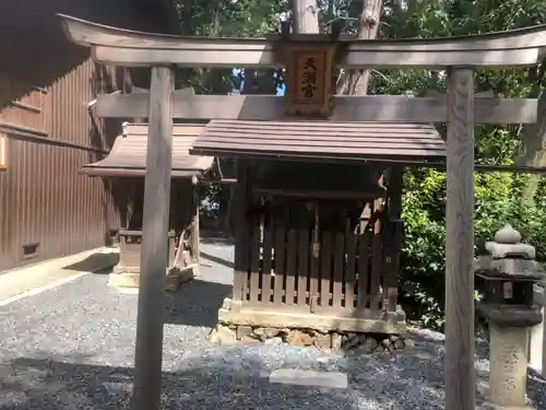 天穂日命神社の末社