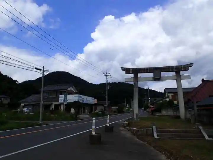 村檜神社の鳥居