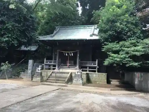 岡本八幡神社の本殿・本堂