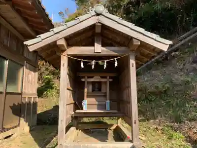 六所神社の末社・摂社