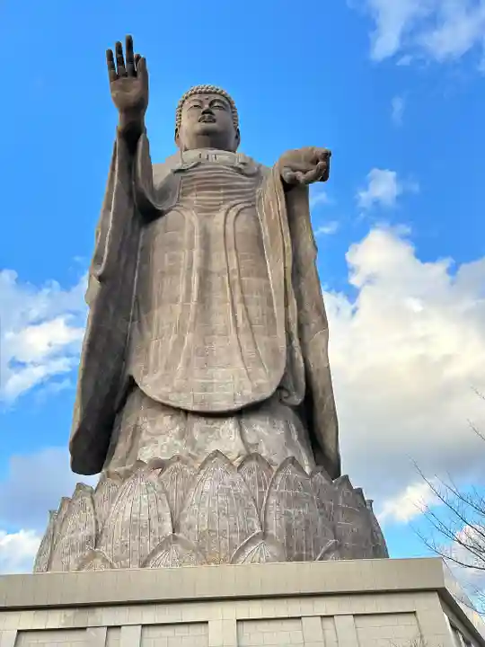 東本願寺本廟 牛久浄苑(牛久大仏)(茨城県)