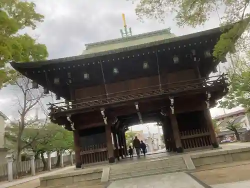 石切劔箭神社の山門