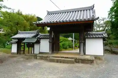 長弓寺の山門・神門