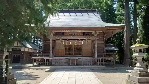横手神明社の本殿・本堂