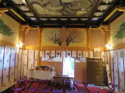 中川熊野神社の本殿・本堂