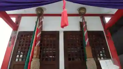 讃岐小白稲荷神社の本殿・本堂