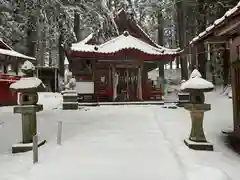 須賀尾諏訪神社の本殿