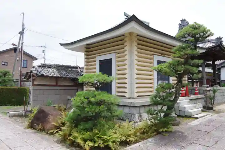 信願寺のその他建物