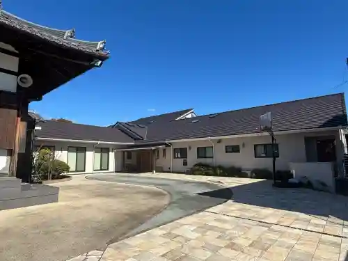 海嶋山 福泉寺（静岡県富士市）の{uncategorized: "未分類", other: "その他", undefined: "問題あり", building: "その他建物", grave: "お墓", sacred_gate: "鳥居", guardian: "狛犬", statue: "像", buddha: "仏像", history: "歴史", nature: "自然", garden: "庭園", animal: "動物", pagoda: "塔", temizu: "手水舎", mountain_gate: "山門・神門", sanctuary: "本殿・本堂", subordinate: "末社・摂社", art: "芸術", scenery: "景色", jizo: "地蔵", ema: "絵馬", goshuin: "御朱印", omikuji: "おみくじ", items: "授与品その他", amulet: "お守り", goshuincho: "御朱印帳", eats: "食事", festival: "お祭り", votive_dance: "神楽", shichigosan: "七五三参", wedding: "結婚式", experience: "体験その他", initially: "初詣", around: "周辺", anti_infection: "感染症対策"}