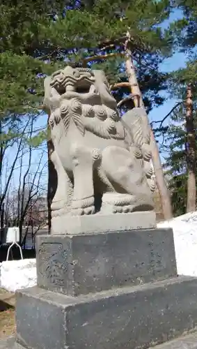 上川神社頓宮の狛犬