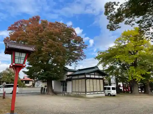 鶴田八幡宮の建物その他