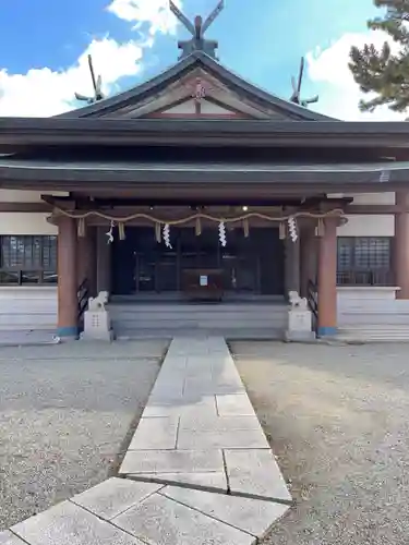 岸城神社の本殿