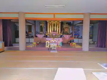 信力寺の本殿・本堂