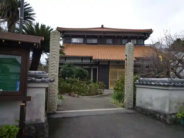 大慈寺の山門・神門