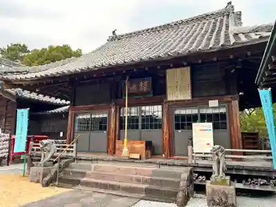 霊丘神社の本殿・本堂
