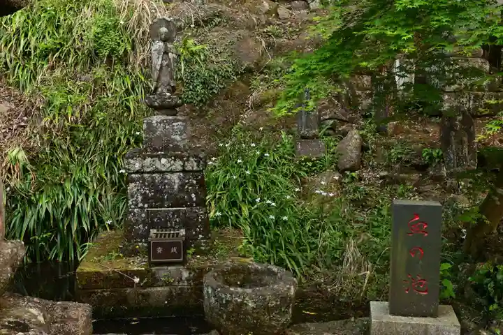 岩舟山高勝寺(栃木県)