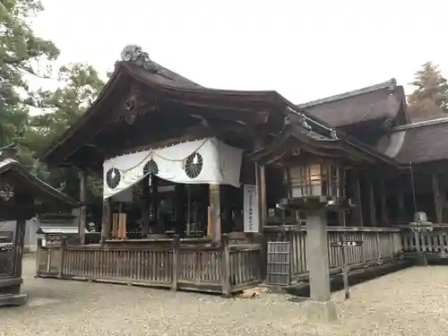 土佐神社の本殿