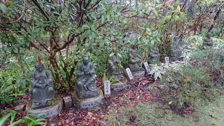 天沢寺(天澤寺)の像