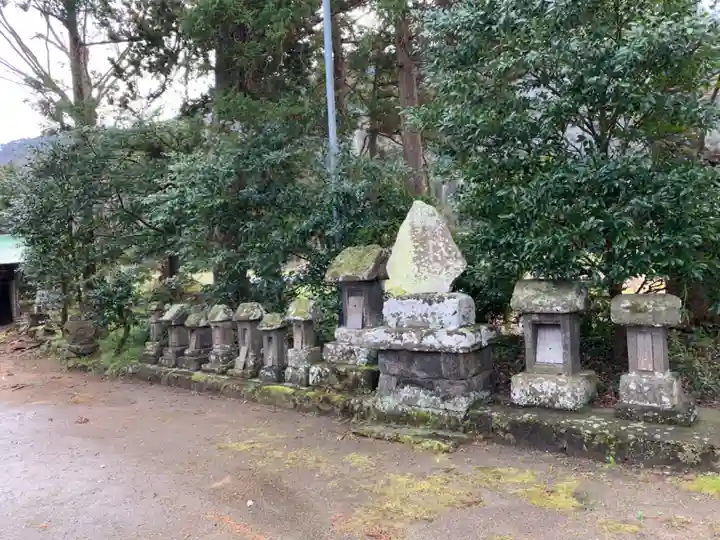 岩井神社の末社・摂社