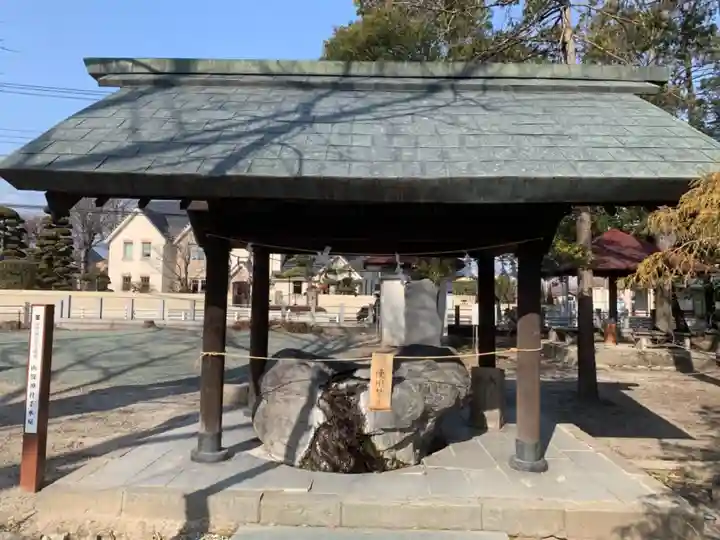 山縣神社の手水舎