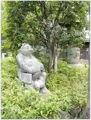 中野氷川神社の像