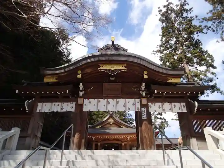 高麗神社の山門・神門