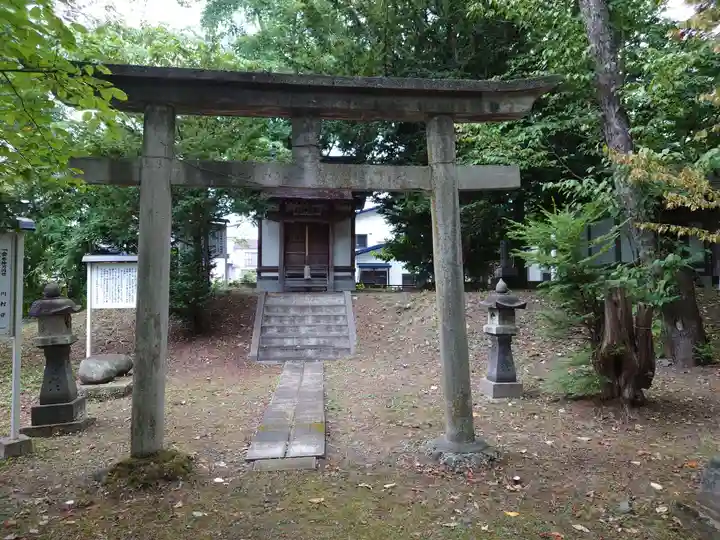 永山神社の末社・摂社