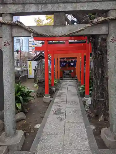 千種稲荷神社の鳥居