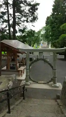 高司神社〜むすびの神の鎮まる社〜の鳥居