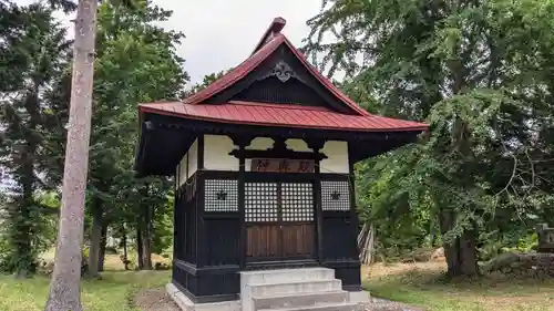 多度志神社の建物その他