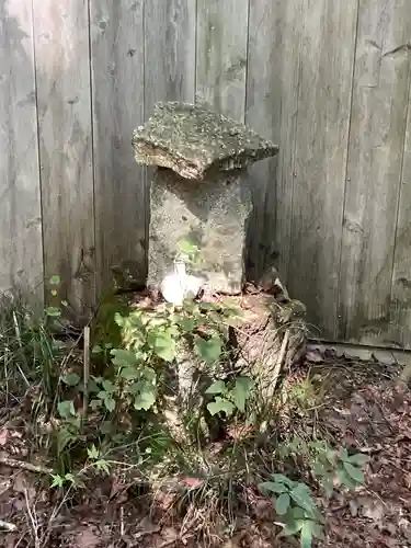 寿老滝石仏堂のその他建物