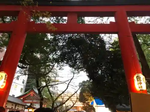 花園神社の鳥居