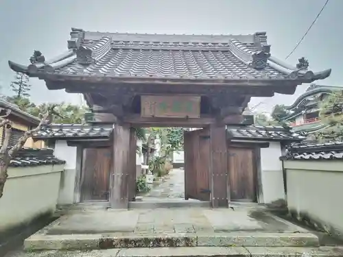 蓮花院の山門・神門